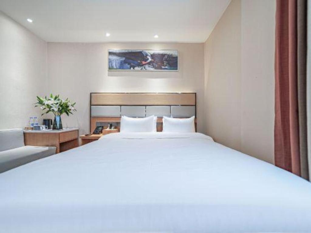 Golmud Greentree Inn Geermu Walking Street Business Hotel מראה חיצוני תמונה